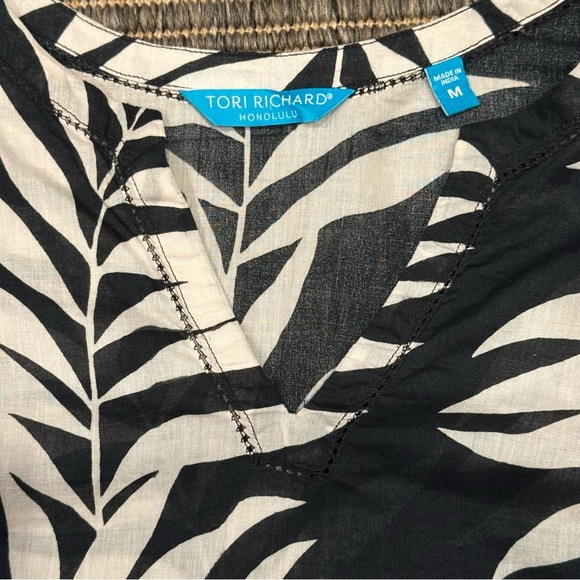 Tori Richard Black and White Leaf Print Swim Coverup - Picture 3 of 3